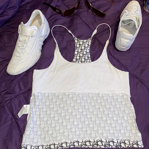 🔥Christian Dior Logo Tank Top Size 6🔥 - Picture 4 of 6